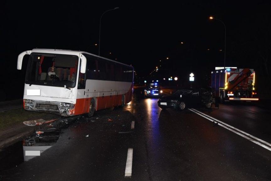 Brawura i nadmierna prędkość powodem dwóch wypadków w powiecie sanockim