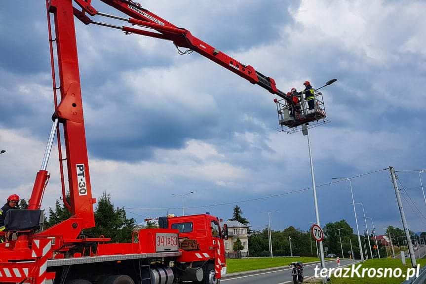 Kolizja z udziałem motocyklisty w Krośnie