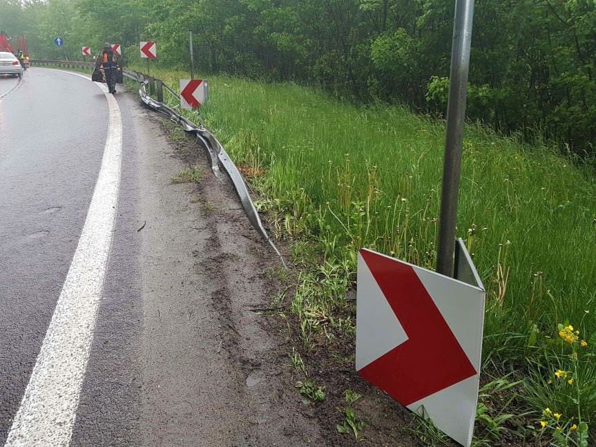 Kombornia. Doprowadził do zdarzenia drogowego i odjechał 