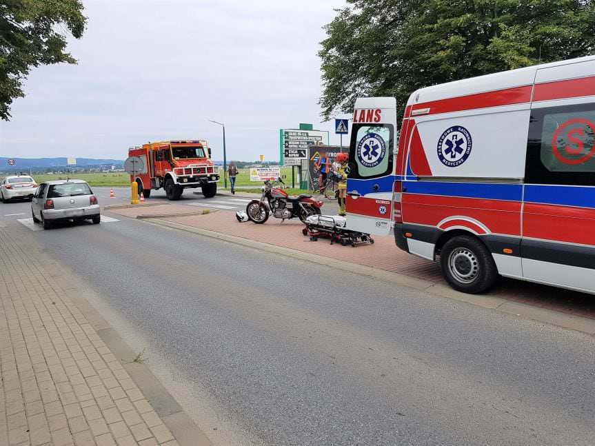 Zdarzenie drogowe na ulicy Zręcińskiej w Krośnie