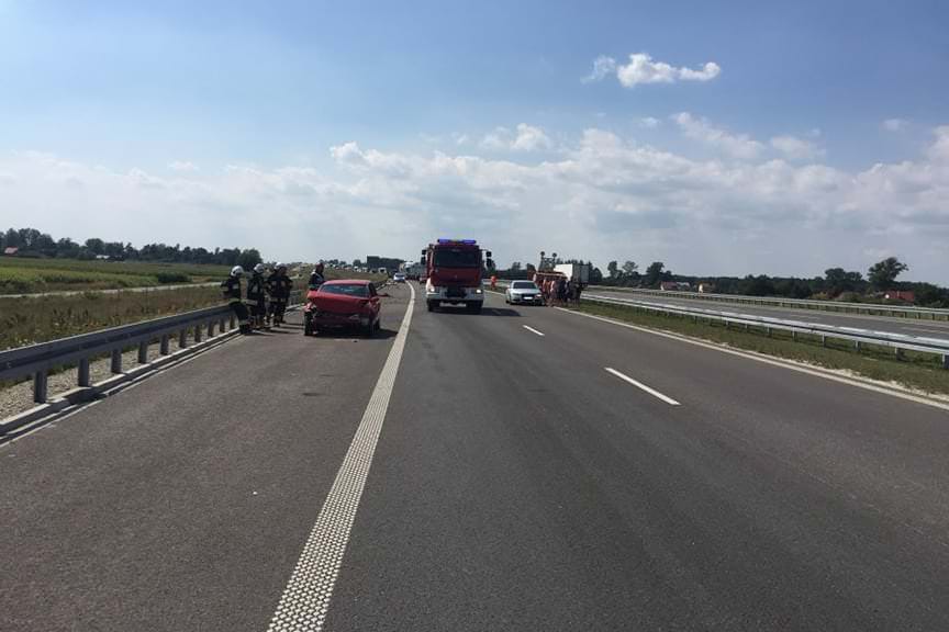 wypadek A4 Białobrzegi