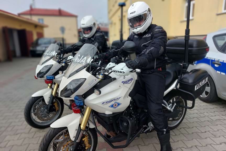 nowe motocykle w policji