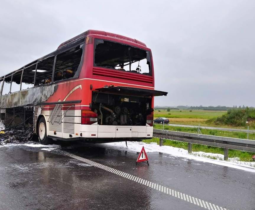 Pożar autokaru na A4