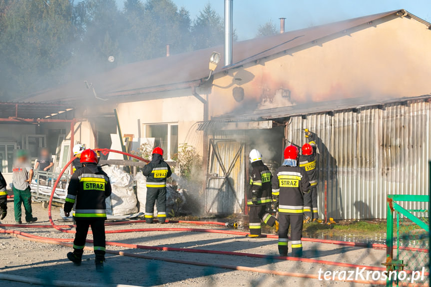 Pożar magazynu w Korczynie