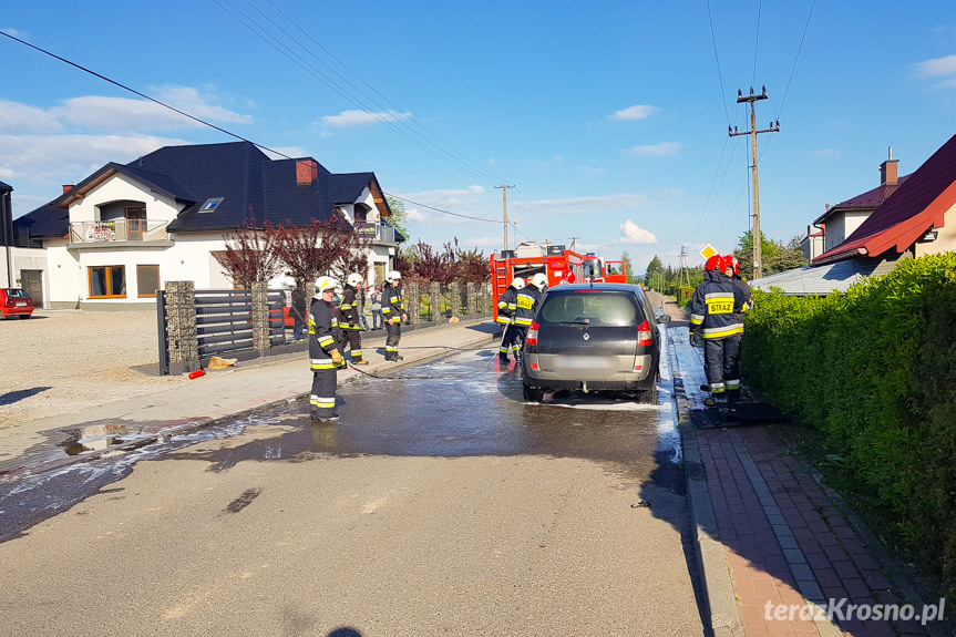 Pożar samochodu w Korczynie