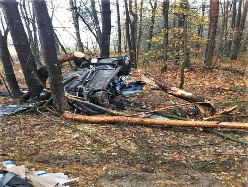 Tragiczny wypadek drogowy w Dąbrówce