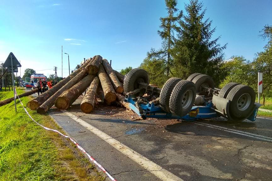 wypadek tirów Moderówka