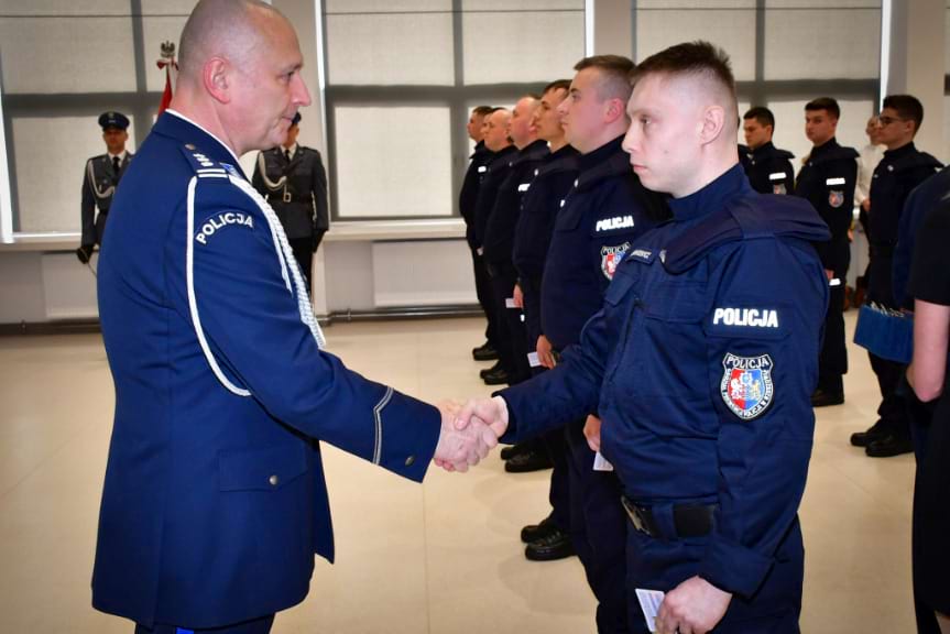 13 policjantów złożyło ślubowanie