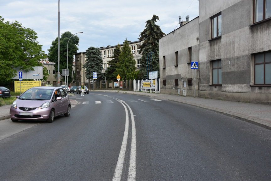 15-latka potrącona na przejściu dla pieszych 