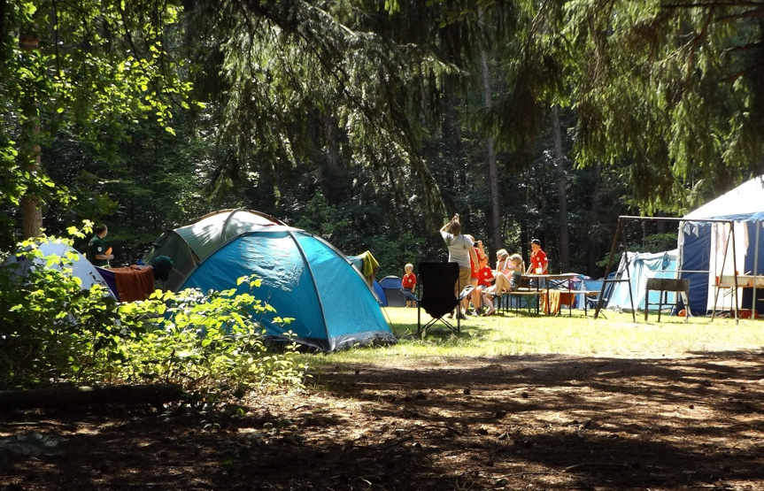 Bezpieczne wakacje pod namiotami 