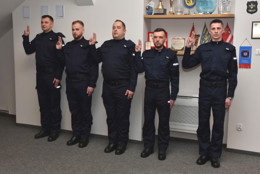 Ceremonia przysięgi nowych policjantów