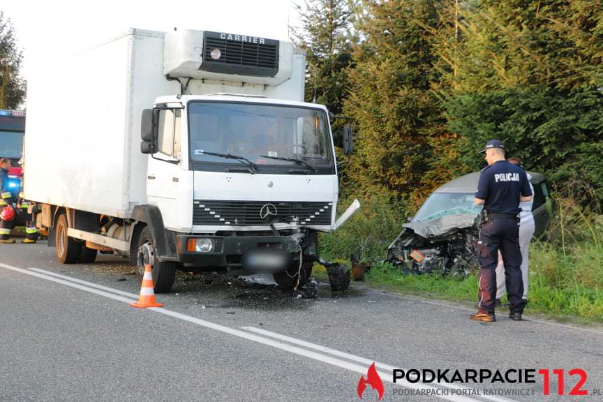 Czołowe zderzenie w Przybówce