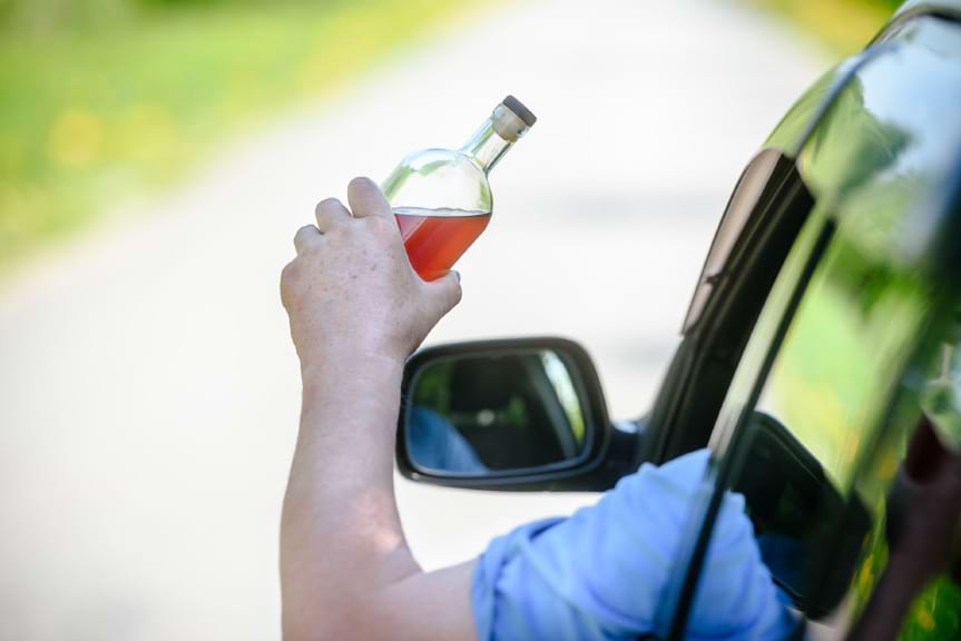 Dwaj kierowcy zatrzymani za jazdę pod wpływem alkoholu