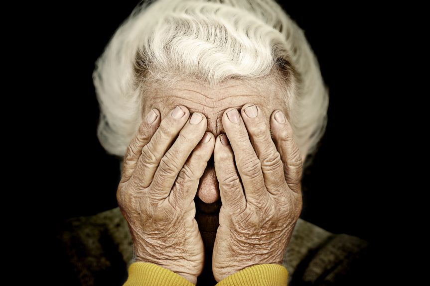 Dwie seniorki straciły oszczędności życia