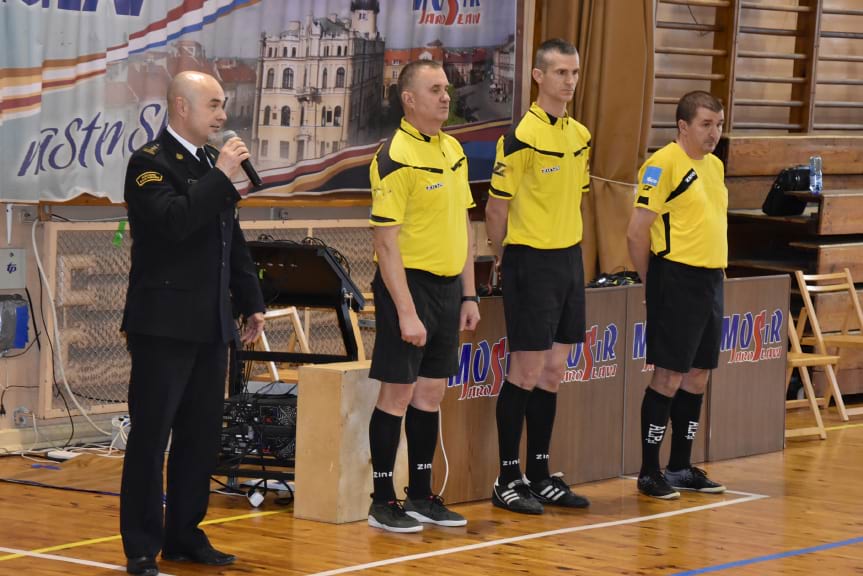 Strażacy rywalizowali w futsalu w Jarosławiu