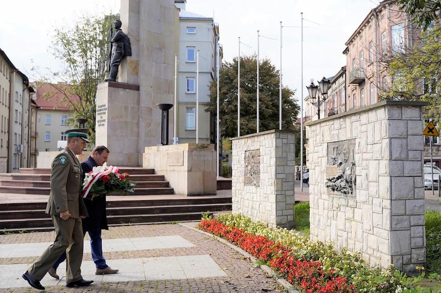 Hołd żołnierzom Korpusu Ochrony Pogranicza