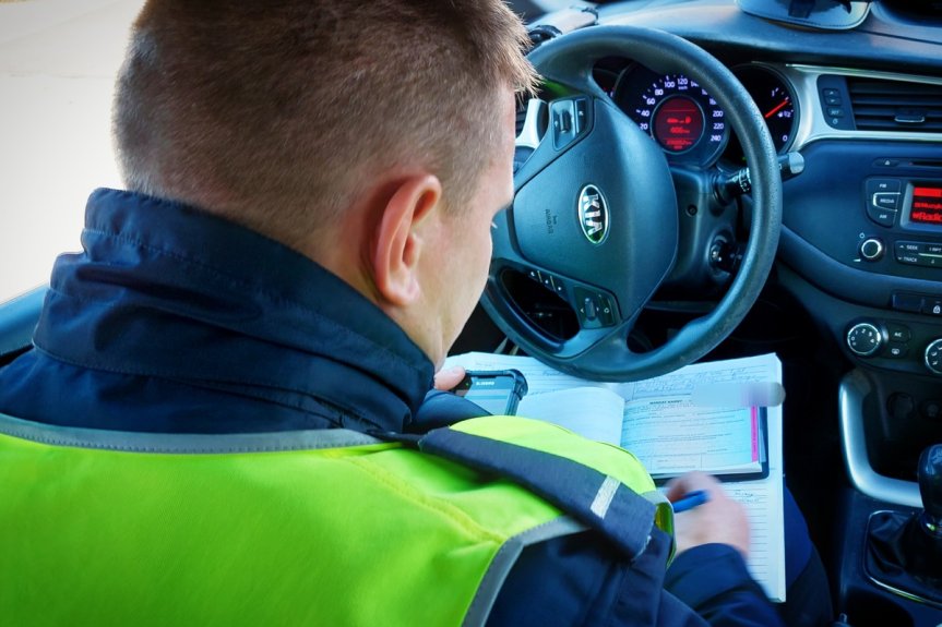 Jechał 108 km/h w terenie zabudowanym. Stracił prawo jazdy