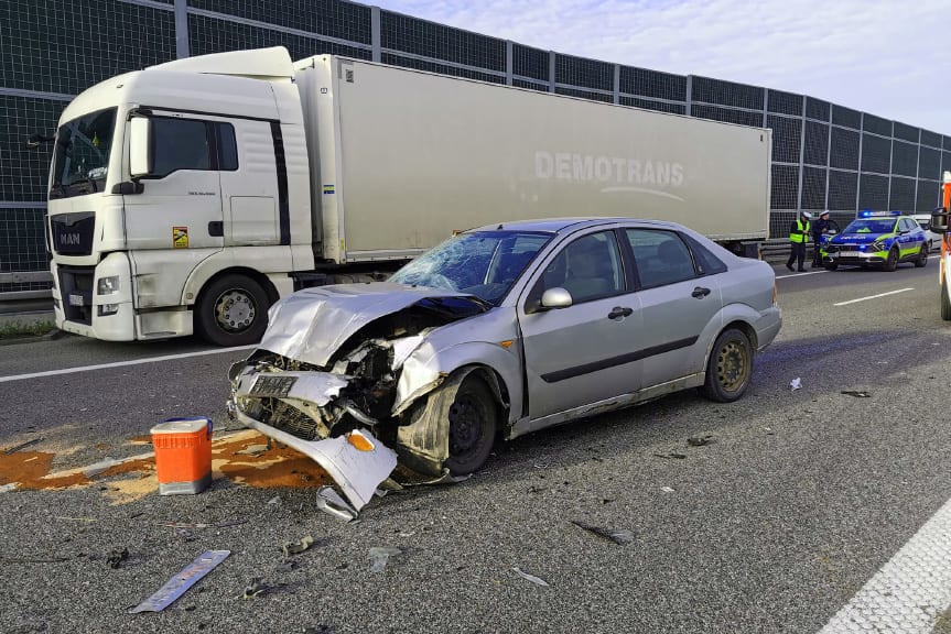 Karambol na A4 w miejscowości Boreczek