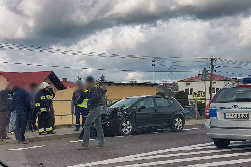 Kolizja na DK19 w Iskrzyni