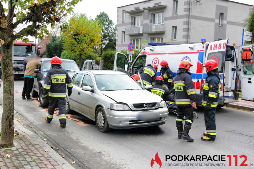 Kolizja trzech samochodów w Krośnie