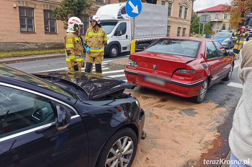 Kolizja w Dukli przed przejściem dla pieszych