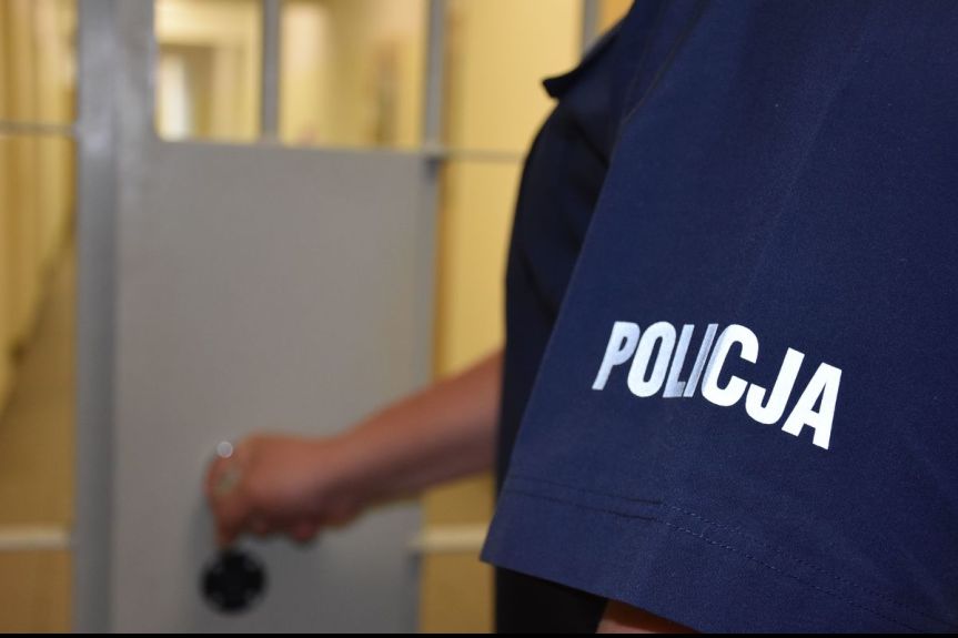 Miał aktywny zakaz prowadzenia pojazdów, a mimo to wsiadł za kółko z blisko 4 promilami