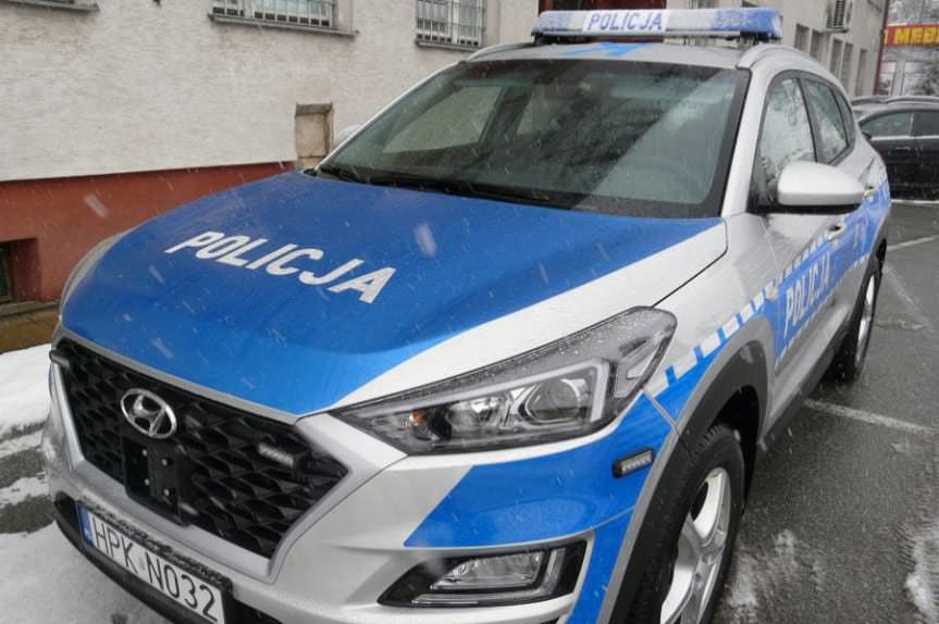 Nowy radiowóz dla policjantów z Niska