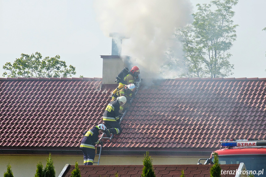 Pożar budynku w Zręcinie przy Jesionowej