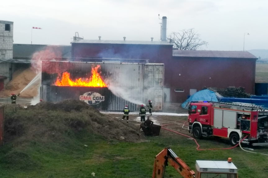 Pożar kontenerów w Krośnie