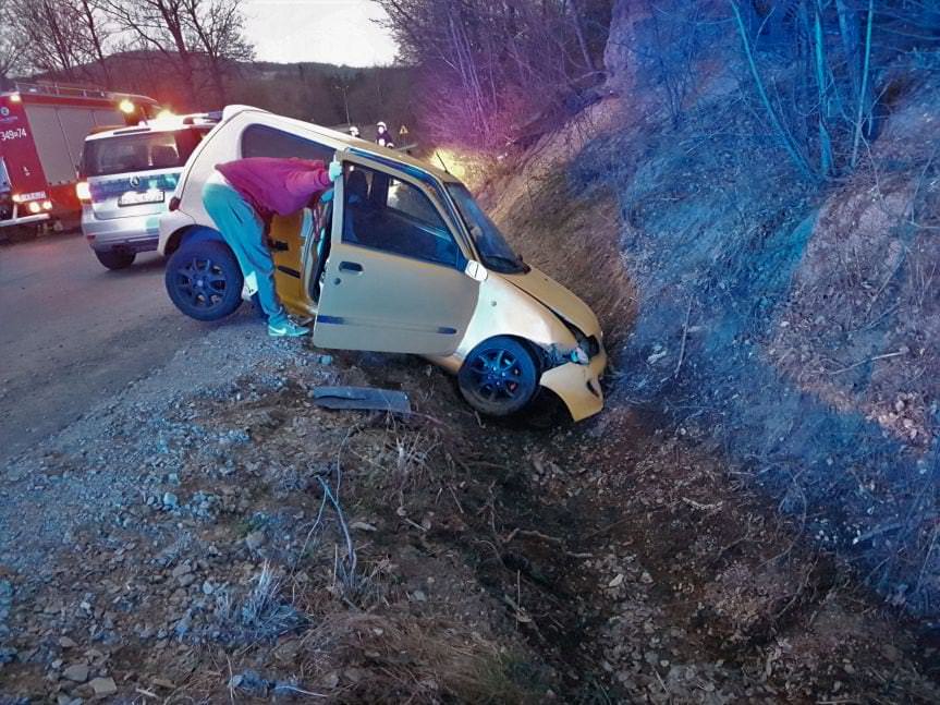 Równe. Na łuku drogi pojechał prosto