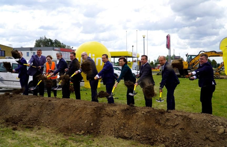 Rusza rozbudowa drogi wojewódzkiej Jasionka - Rzeszów