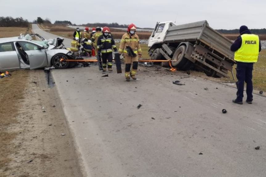 Stobierna. Tragiczny wypadek, zginął kierowca