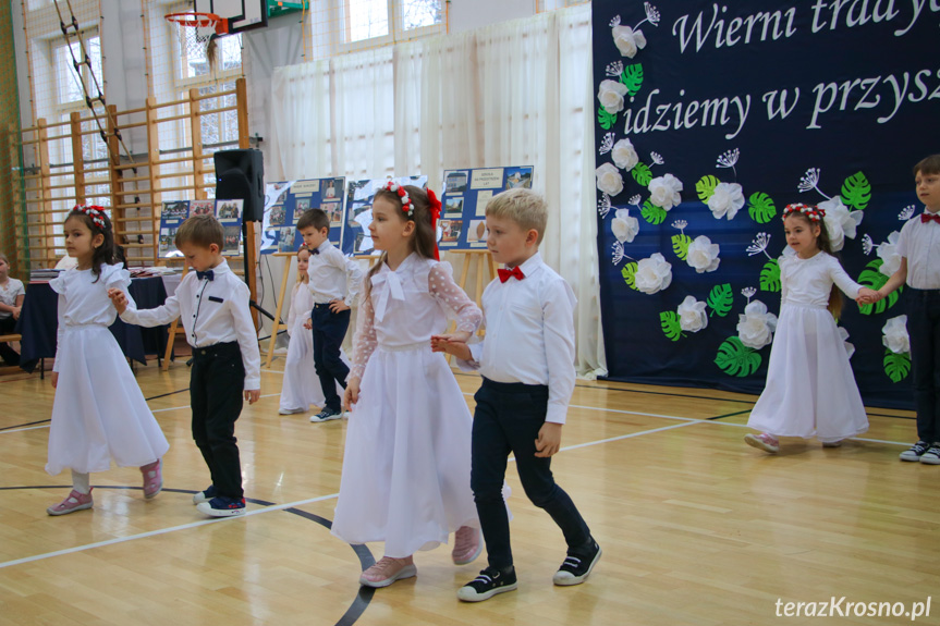 Szkolne jubileusze w Króliku Polskim [ZDJĘCIA]