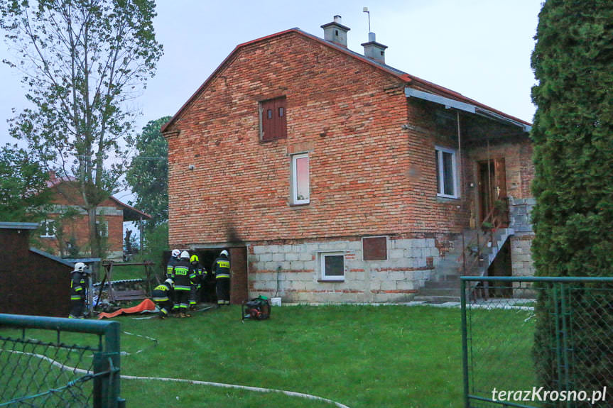 Tragiczny pożar w Milczy, zginął mężczyzna [ZDJĘCIA]