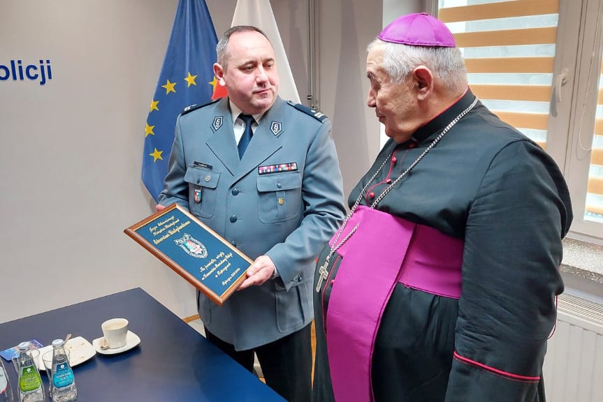 Wizyta Biskupa na komendzie w Ropczycach