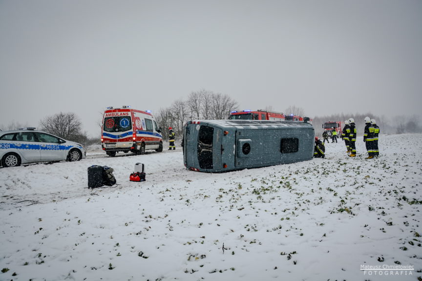 Wypadek busa w JeziÃ³rku 