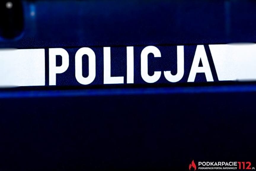 Uczestnicy wypadku byli trzeźwi, policjanci wyjaśniają przyczyny i okoliczności wypadku.