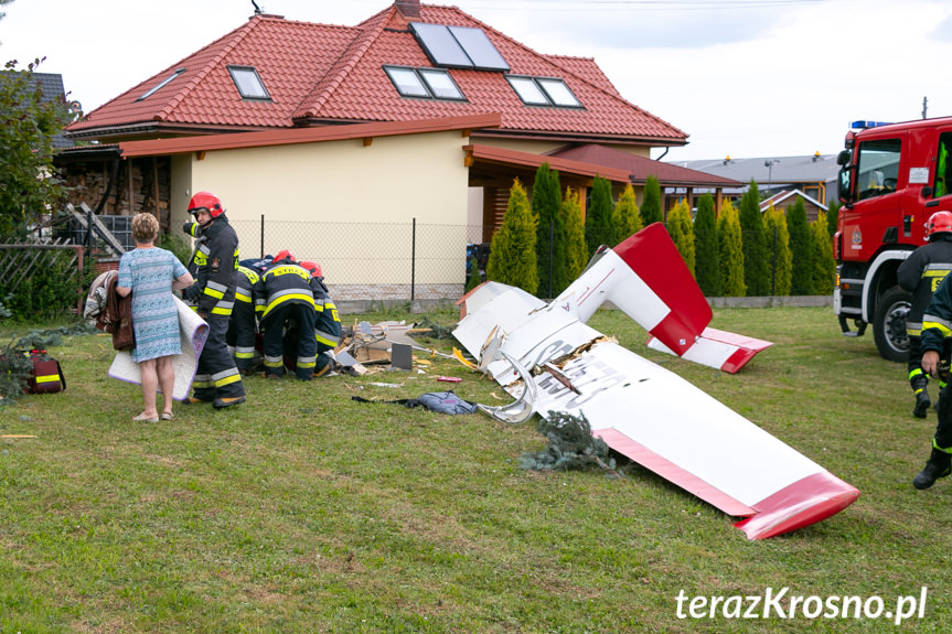 Wypadek w Krośnie. W okolicy lotniska rozbił się szybowiec