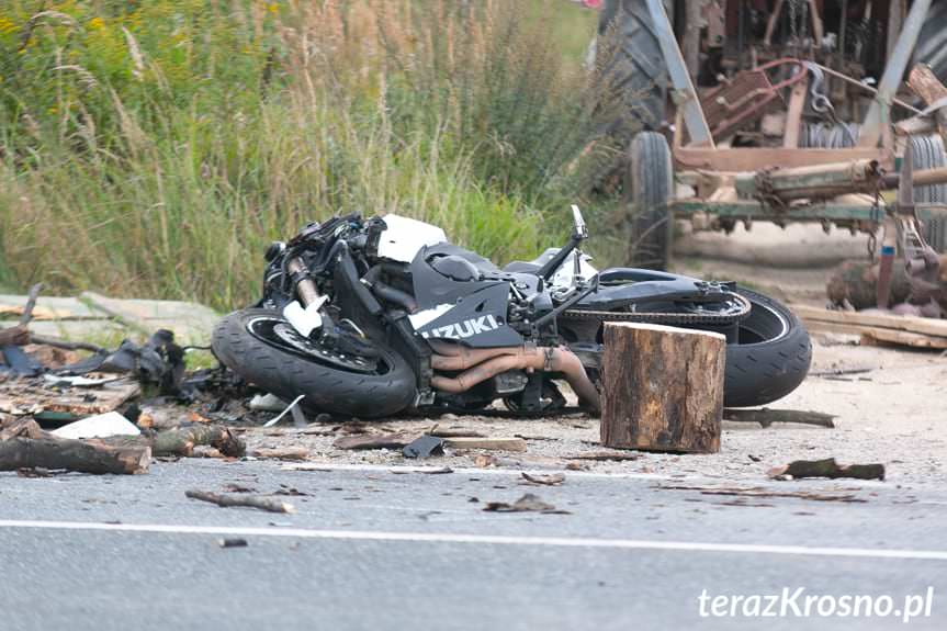 Wypadek w Warzycach. Nie żyje 29-letni motocyklista