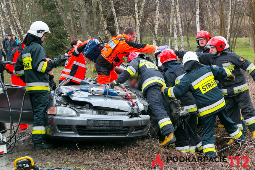 Wypadek w Węglówce, cztery osoby w szpitalu