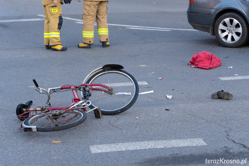 Wypadek z udziałem rowerzystki w Jedliczu