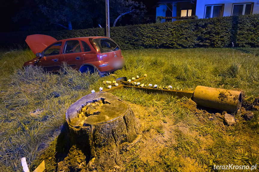 Zderzenie dwóch samochodów pomiędzy Jedliczem a Jaszczwią