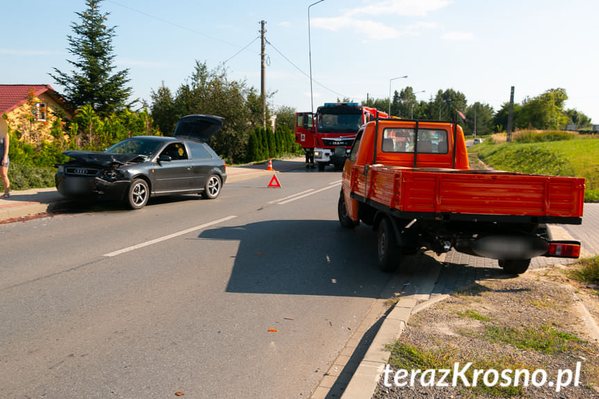 Zderzenie dwóch samochodów w Krośnie