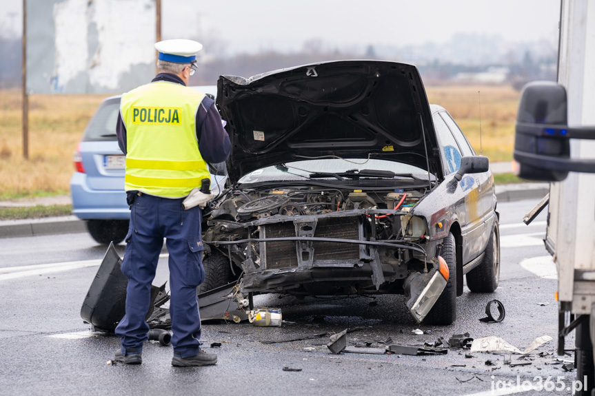 Zderzenie iveco z audi na Bieszczadzkiej w Jaśle