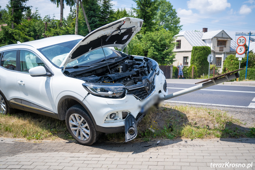 Zderzenie renault z volkswagenem w Pustynach