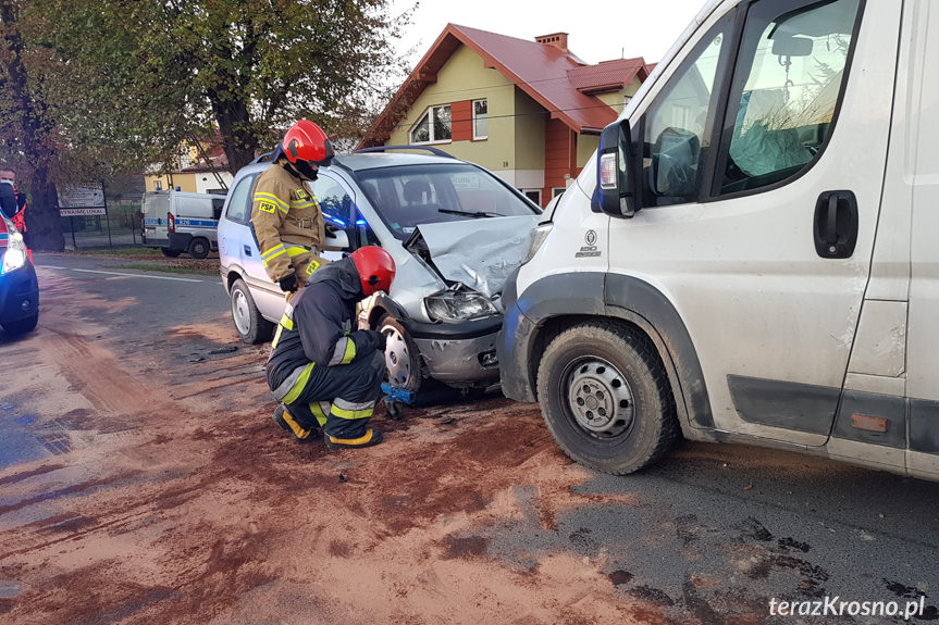 Zderzenie samochodów w Korczynie