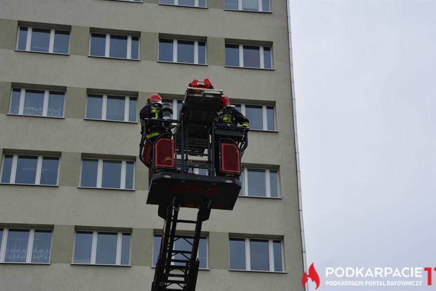 Ewakuacja Podkarpackie Urzędu Wojewódzkiego w Tarnobrzegu