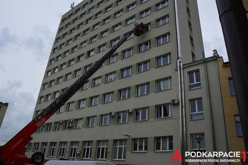 Ewakuacja Podkarpackie Urzędu Wojewódzkiego w Tarnobrzegu