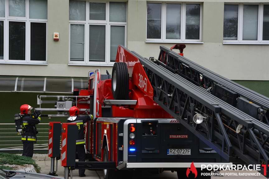 Ewakuacja Podkarpackie Urzędu Wojewódzkiego w Tarnobrzegu