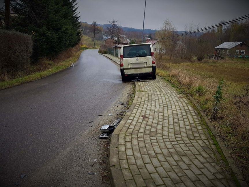 Kolizja drogowa na ul. Zawiśle w Korczynie